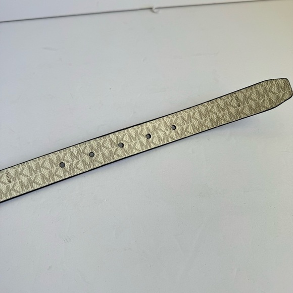 Michael Kors Reversible Belt MK Monogram Canvas Dark Navy Blue Medium / Large - Picture 8 of 10